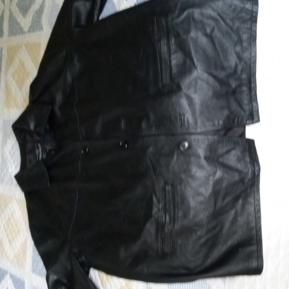 Verra Pelle leather coat
